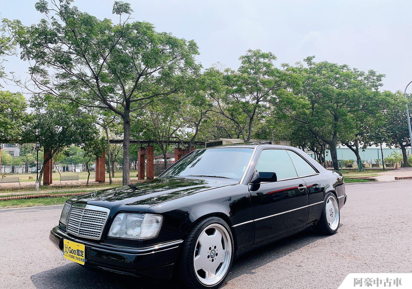 BENZ (賓士) 300CE