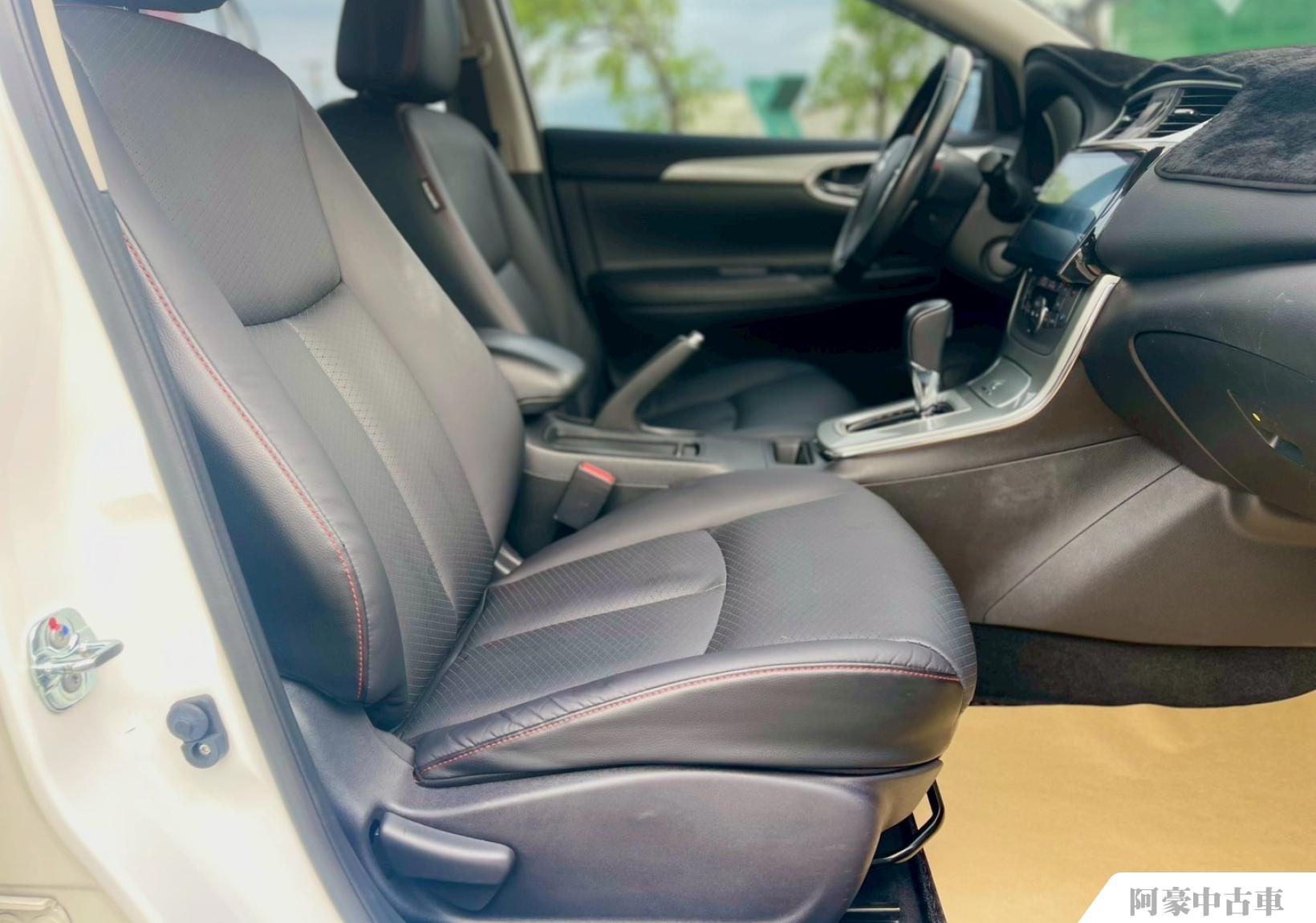 阿豪中古車