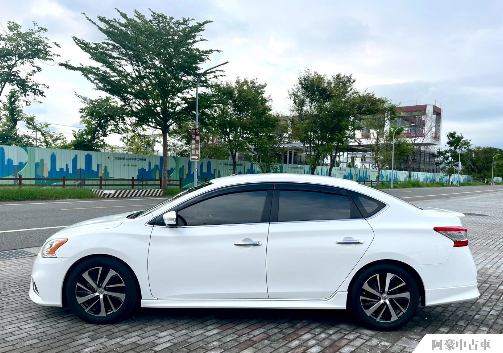 阿豪中古車