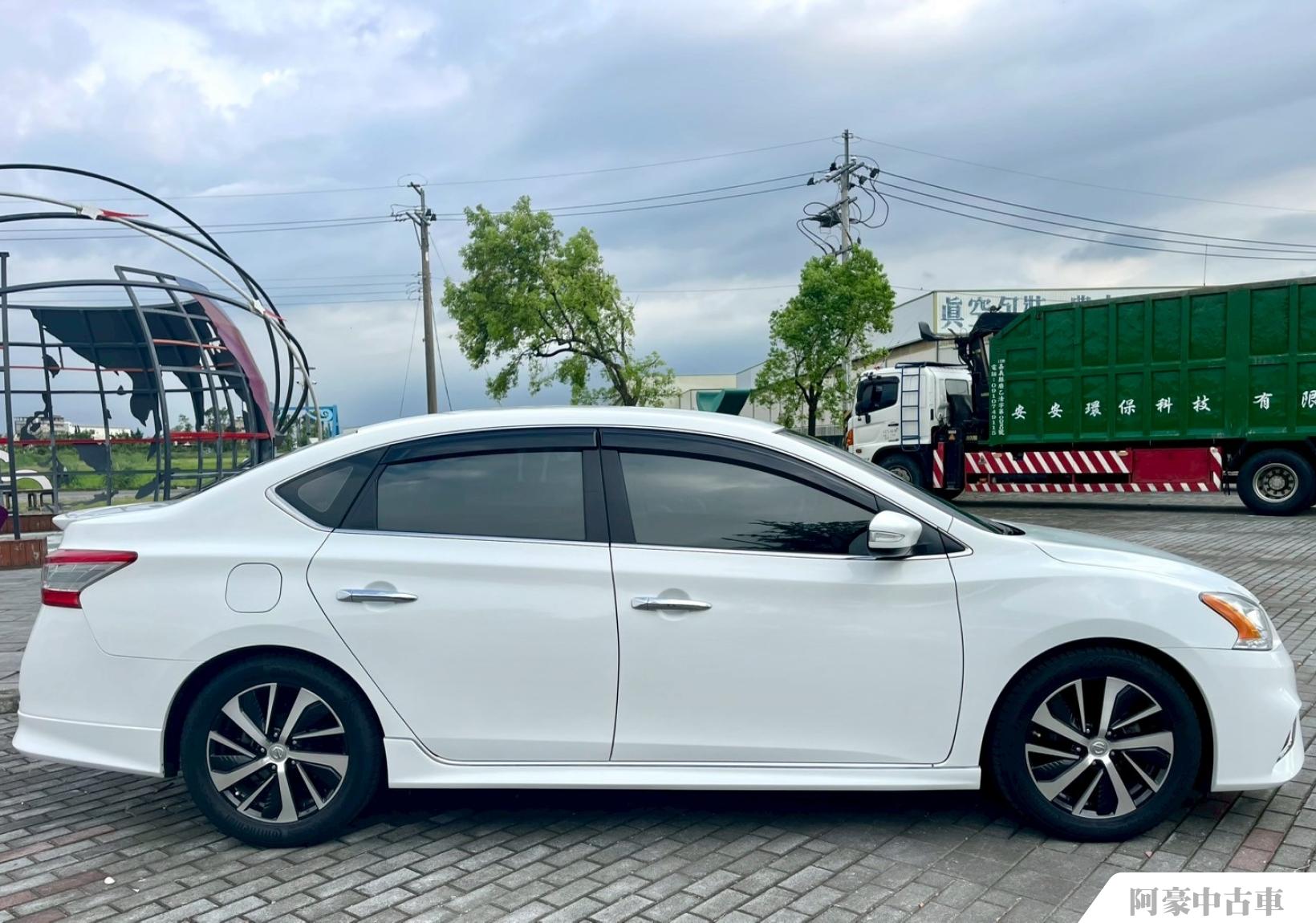 阿豪中古車